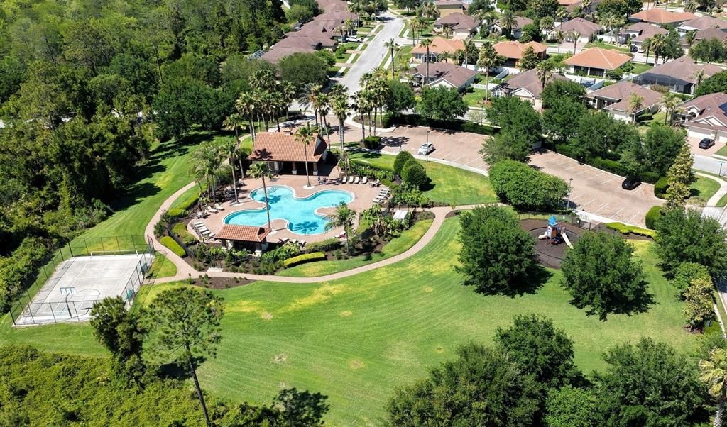 Activo con contrato: $585,900 (3 camas, 2 baños, 1818 Pies cuadrados)
