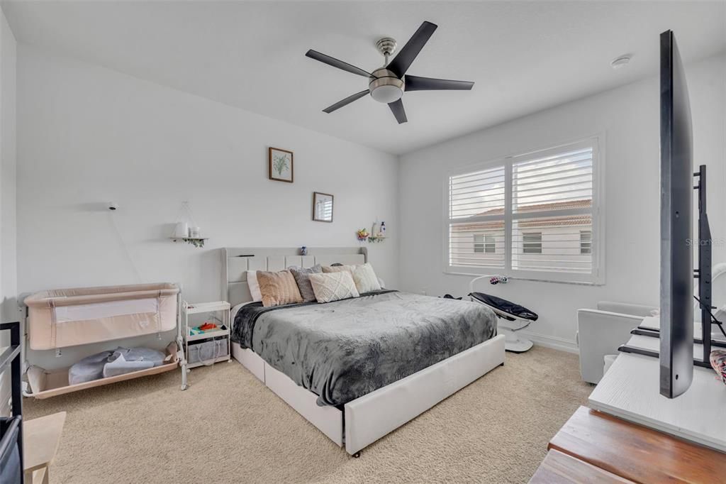 For Rent: $2,900 (4 beds, 2 baths, 1759 Square Feet)