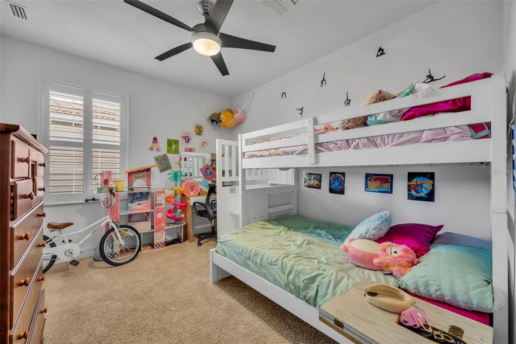 For Rent: $2,900 (4 beds, 2 baths, 1759 Square Feet)