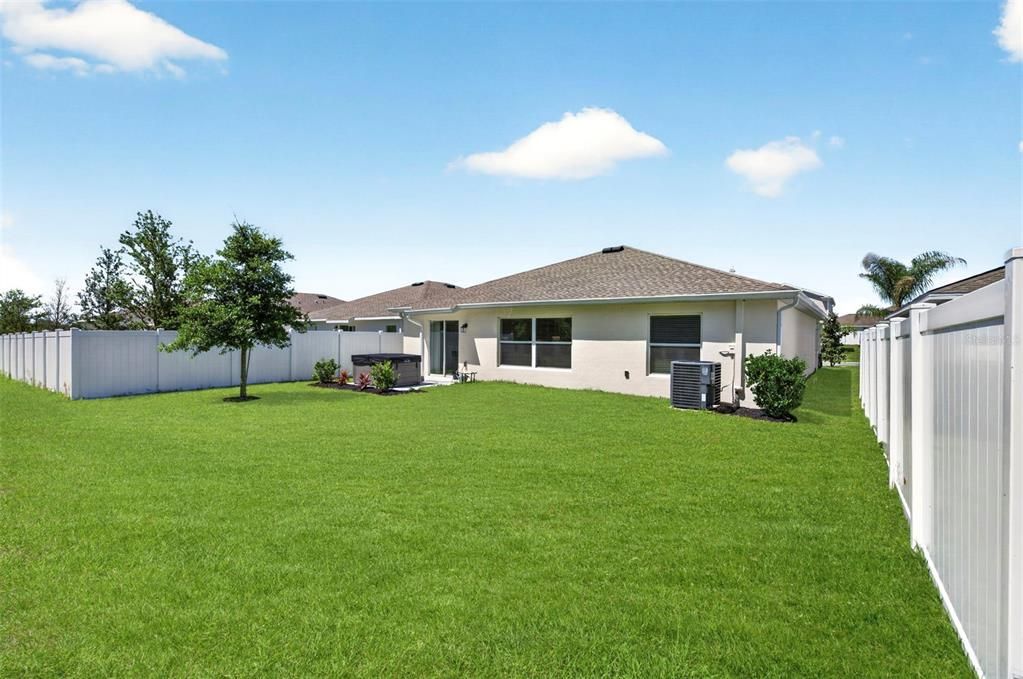 For Sale: $370,000 (4 beds, 2 baths, 1950 Square Feet)