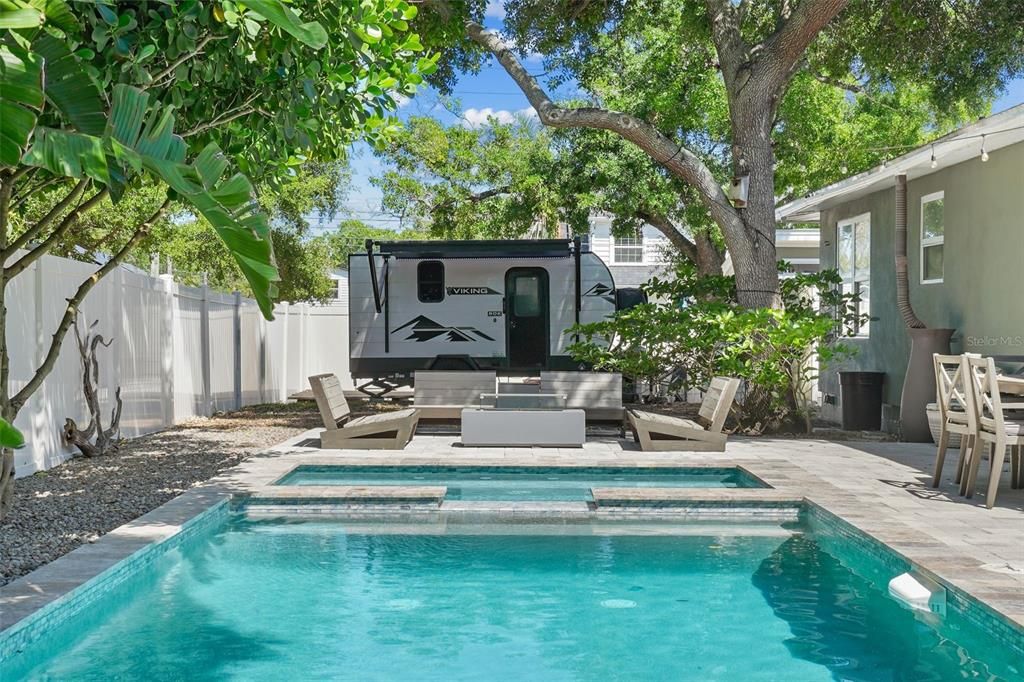 Active With Contract: $699,900 (4 beds, 3 baths, 2232 Square Feet)