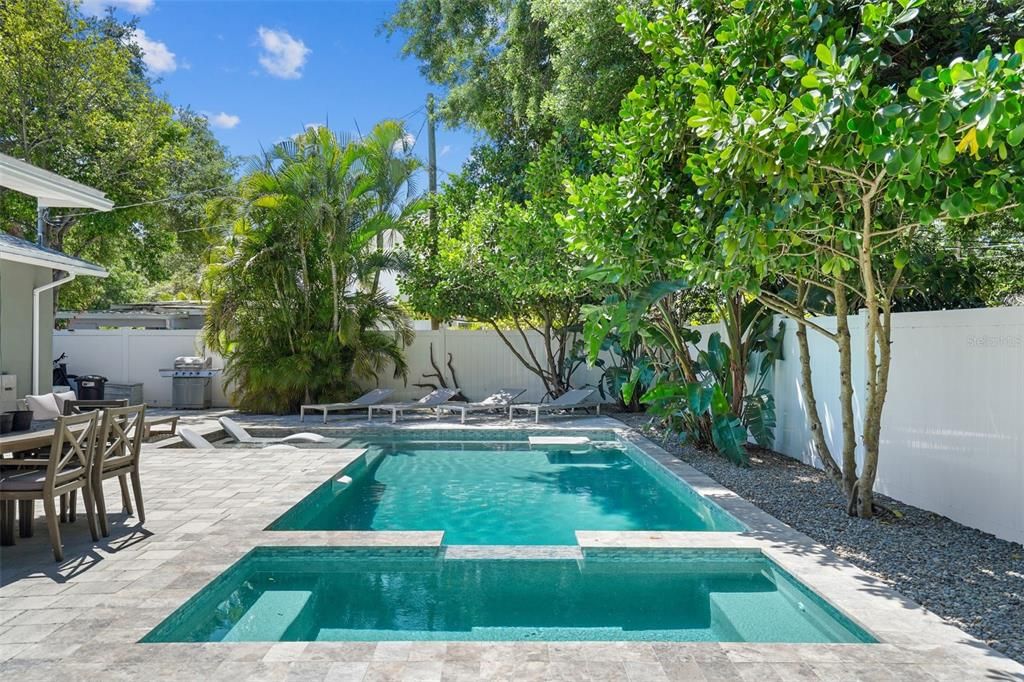Active With Contract: $699,900 (4 beds, 3 baths, 2232 Square Feet)