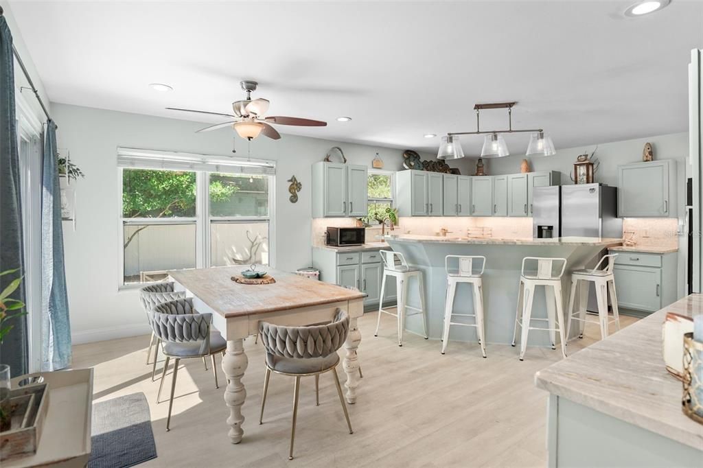 Active With Contract: $699,900 (4 beds, 3 baths, 2232 Square Feet)