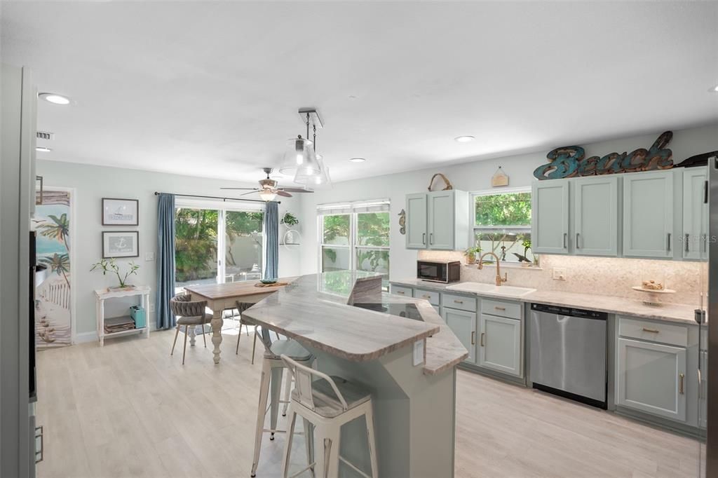 Active With Contract: $699,900 (4 beds, 3 baths, 2232 Square Feet)
