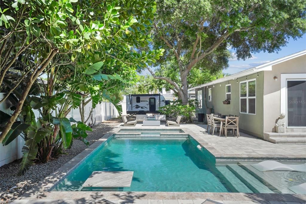 Active With Contract: $699,900 (4 beds, 3 baths, 2232 Square Feet)