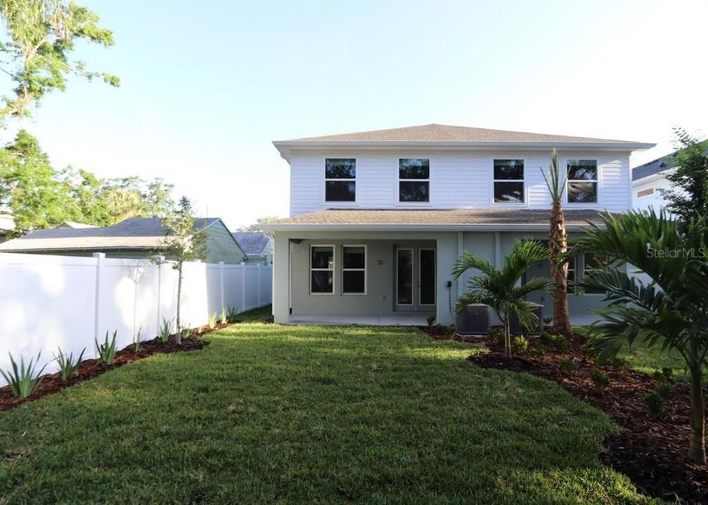 Active With Contract: $799,990 (3 beds, 2 baths, 2154 Square Feet)