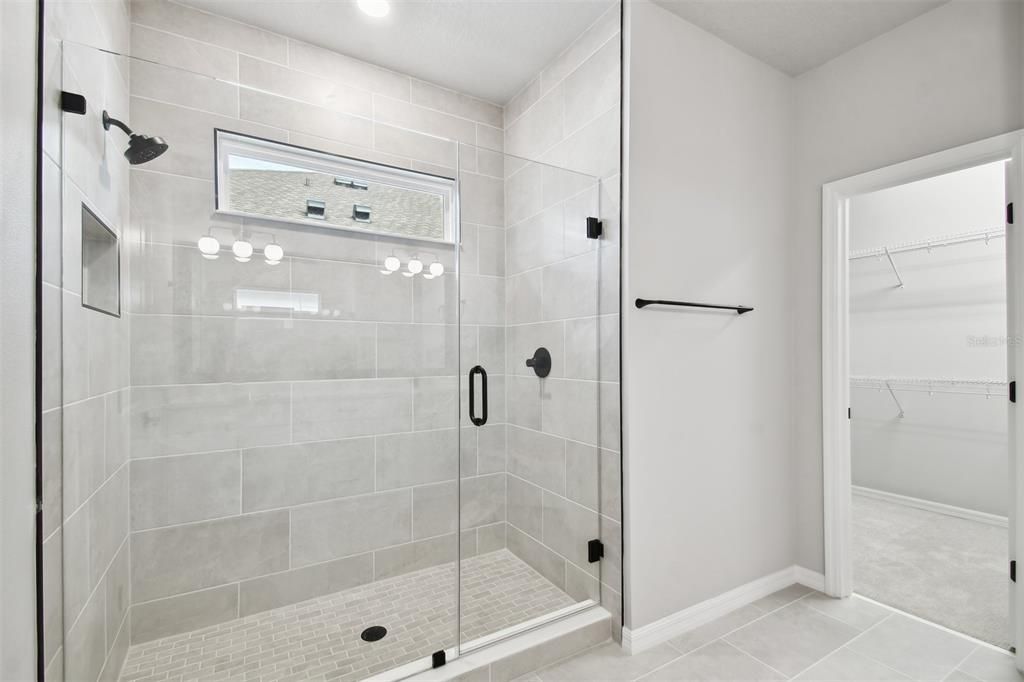 Active With Contract: $799,990 (3 beds, 2 baths, 2154 Square Feet)