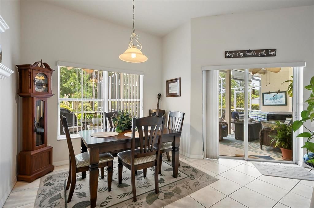 Active With Contract: $550,000 (3 beds, 2 baths, 1815 Square Feet)