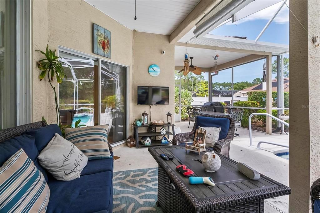 Active With Contract: $550,000 (3 beds, 2 baths, 1815 Square Feet)
