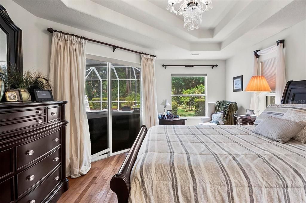 Active With Contract: $550,000 (3 beds, 2 baths, 1815 Square Feet)
