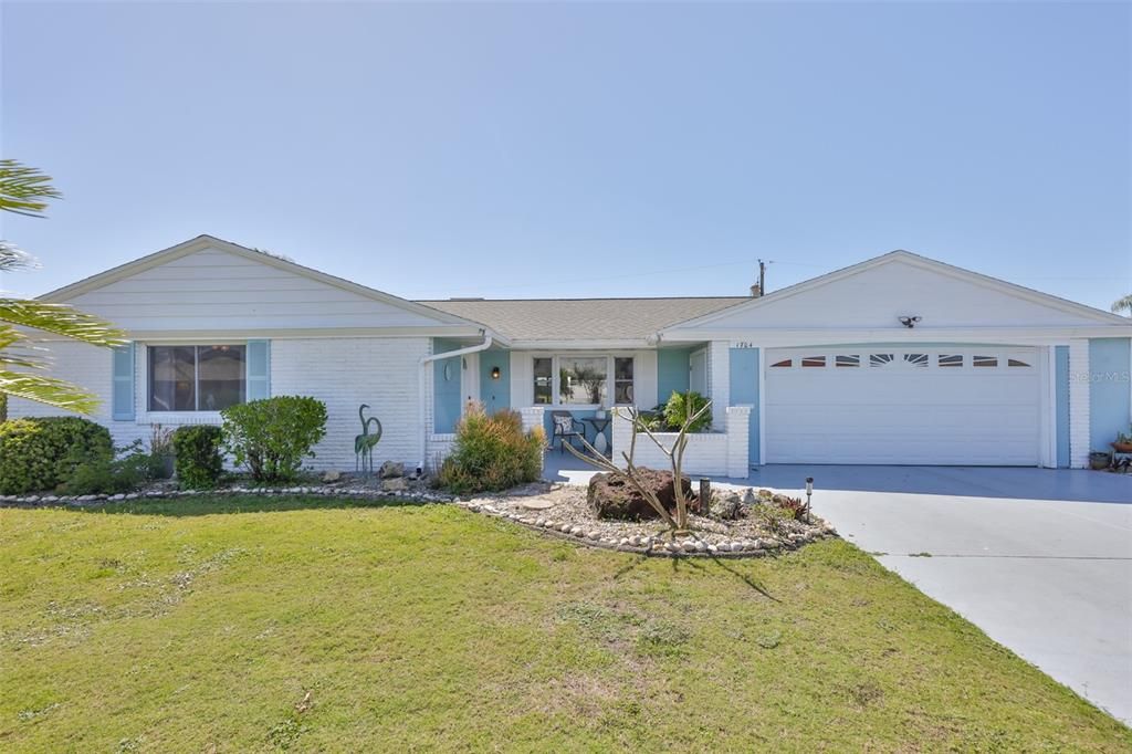 En Venta: $398,000 (3 camas, 2 baños, 1951 Pies cuadrados)