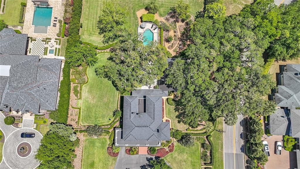 For Sale: $3,250,000 (5 beds, 3 baths, 4884 Square Feet)