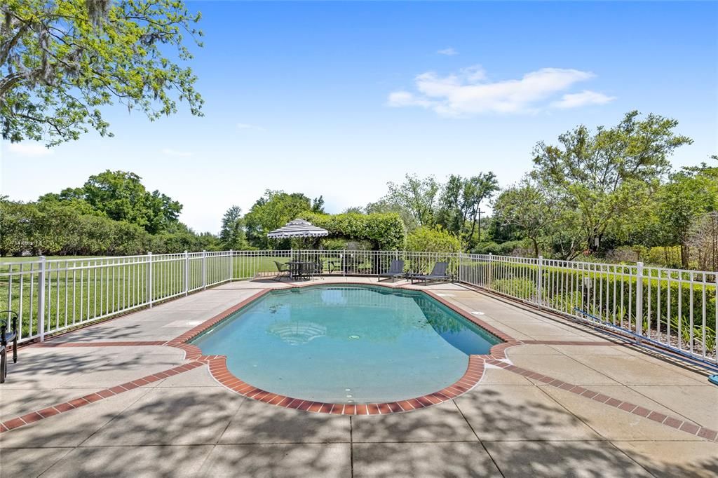 For Sale: $3,250,000 (5 beds, 3 baths, 4884 Square Feet)