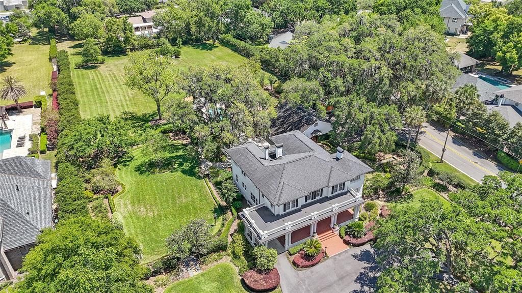 For Sale: $3,250,000 (5 beds, 3 baths, 4884 Square Feet)