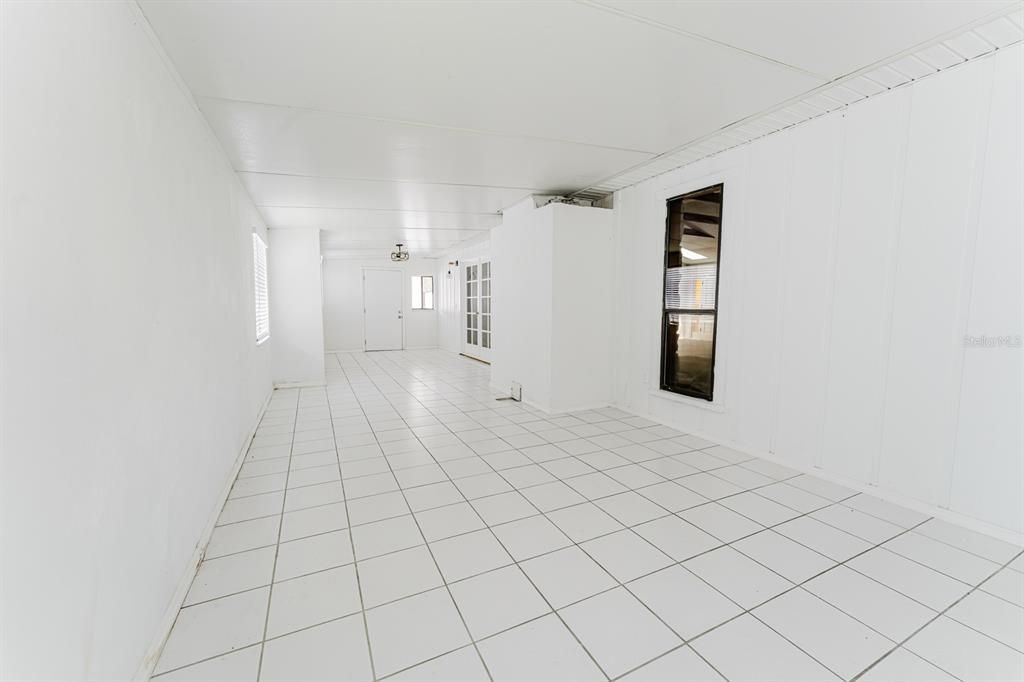 En Venta: $415,000 (3 camas, 2 baños, 1728 Pies cuadrados)