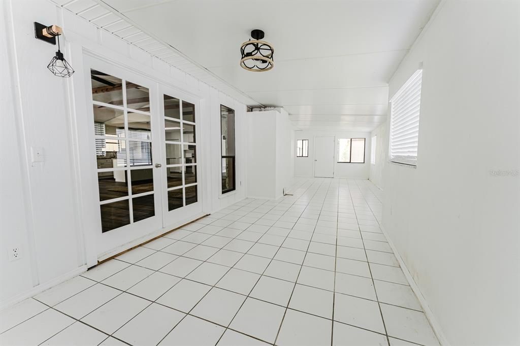 En Venta: $415,000 (3 camas, 2 baños, 1728 Pies cuadrados)