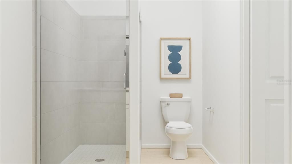 Activo con contrato: $334,990 (2 camas, 2 baños, 1421 Pies cuadrados)