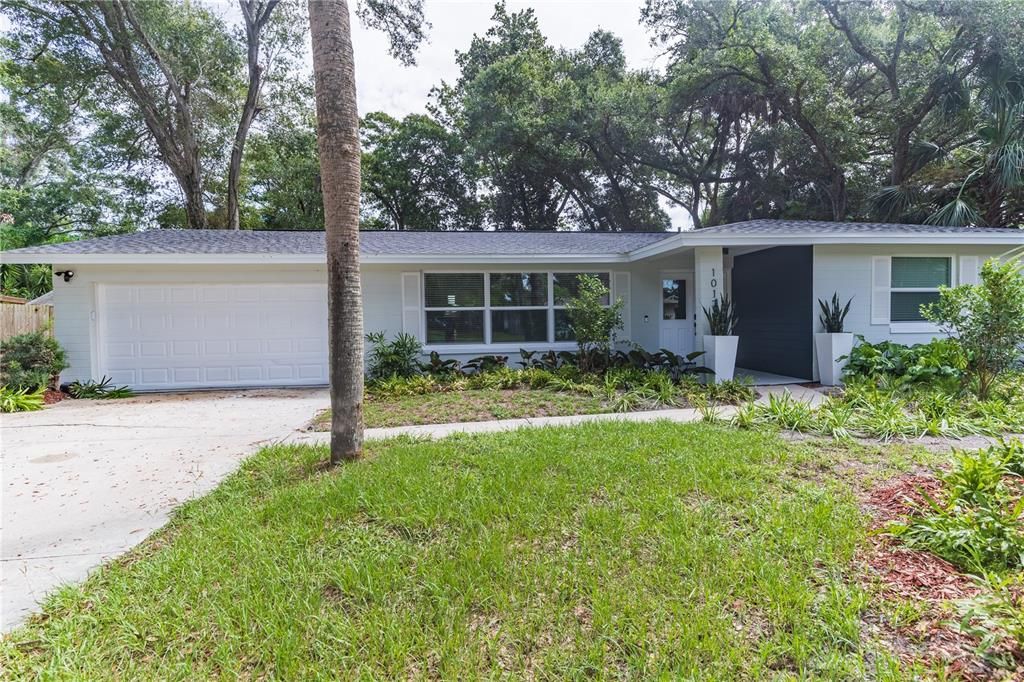 For Rent: $1,000 (0 beds, 1 baths, 475 Square Feet)
