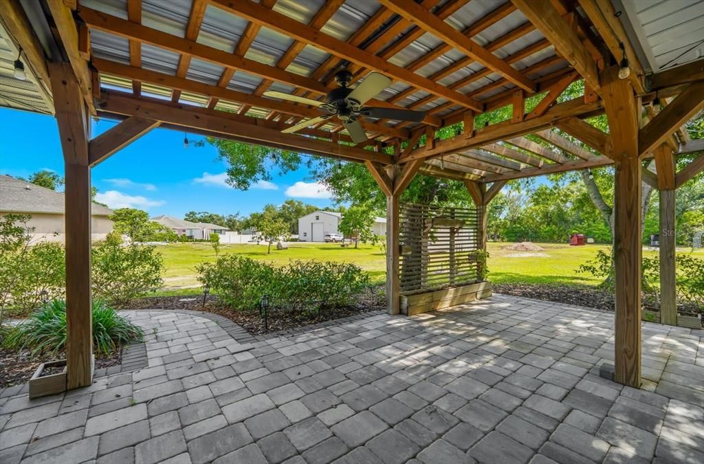 For Sale: $720,000 (3 beds, 2 baths, 1877 Square Feet)