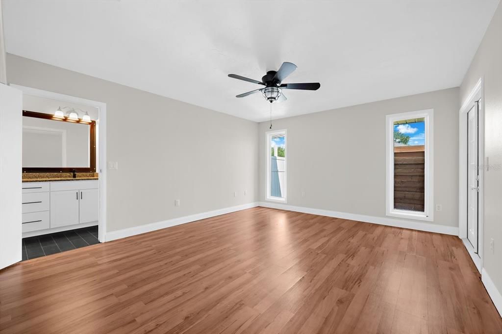 For Sale: $720,000 (3 beds, 2 baths, 1877 Square Feet)