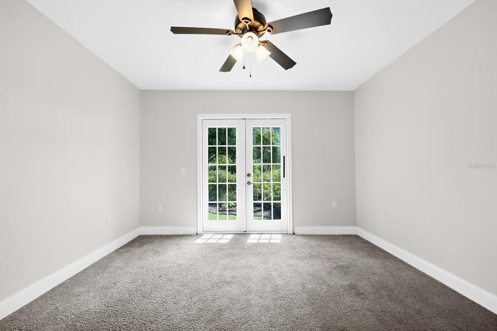 For Sale: $720,000 (3 beds, 2 baths, 1877 Square Feet)