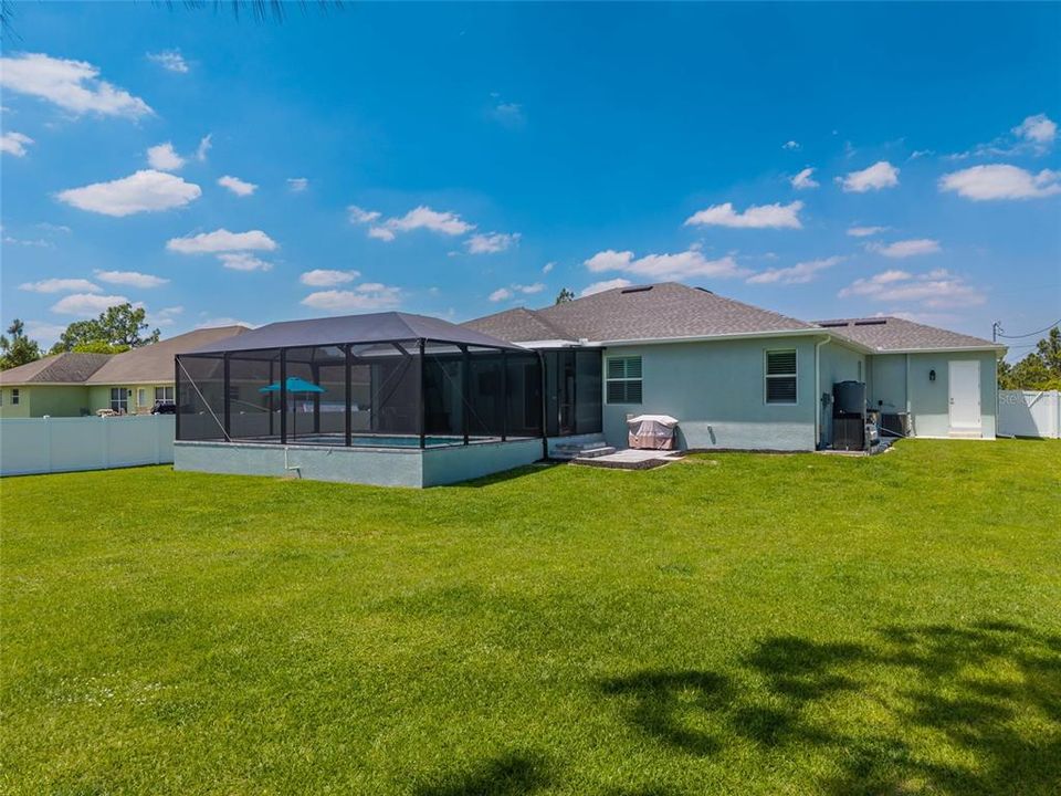 На продажу: $599,900 (3 спален, 3 ванн, 1997 Квадратных фут)
