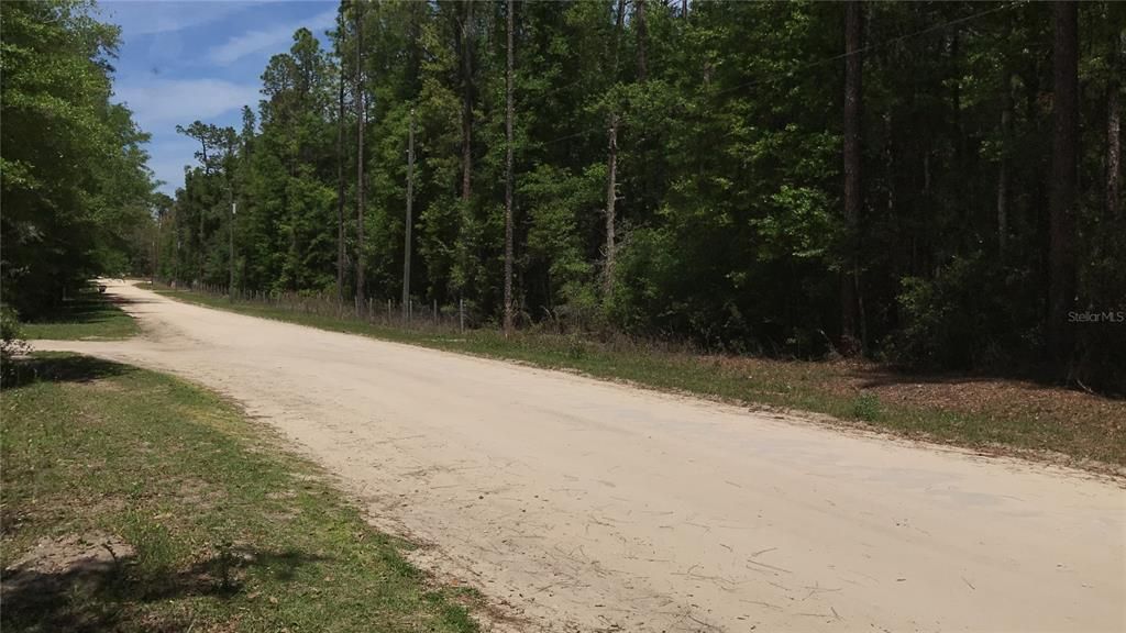 待售: $109,500 (5.20 acres)