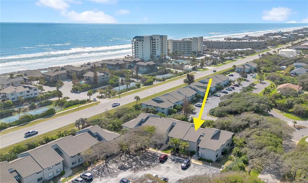 For Sale: $265,000 (1 beds, 1 baths, 891 Square Feet)