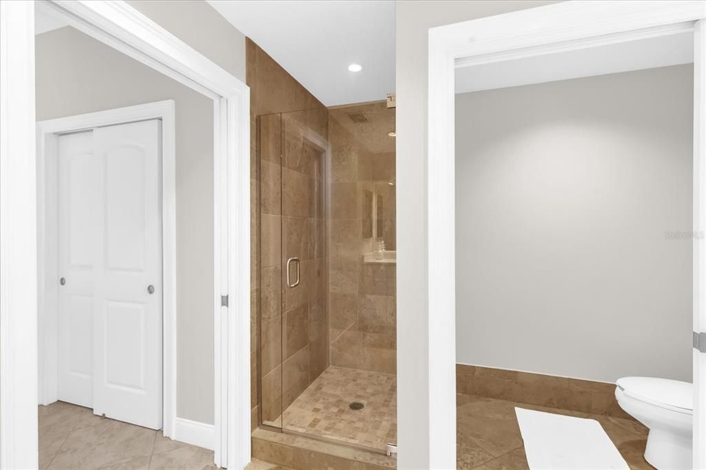For Sale: $425,000 (2 beds, 2 baths, 1758 Square Feet)