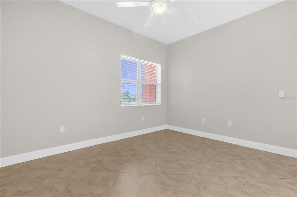 For Sale: $425,000 (2 beds, 2 baths, 1758 Square Feet)