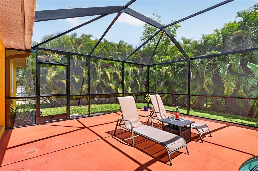 На продажу: $465,000 (3 спален, 2 ванн, 1812 Квадратных фут)