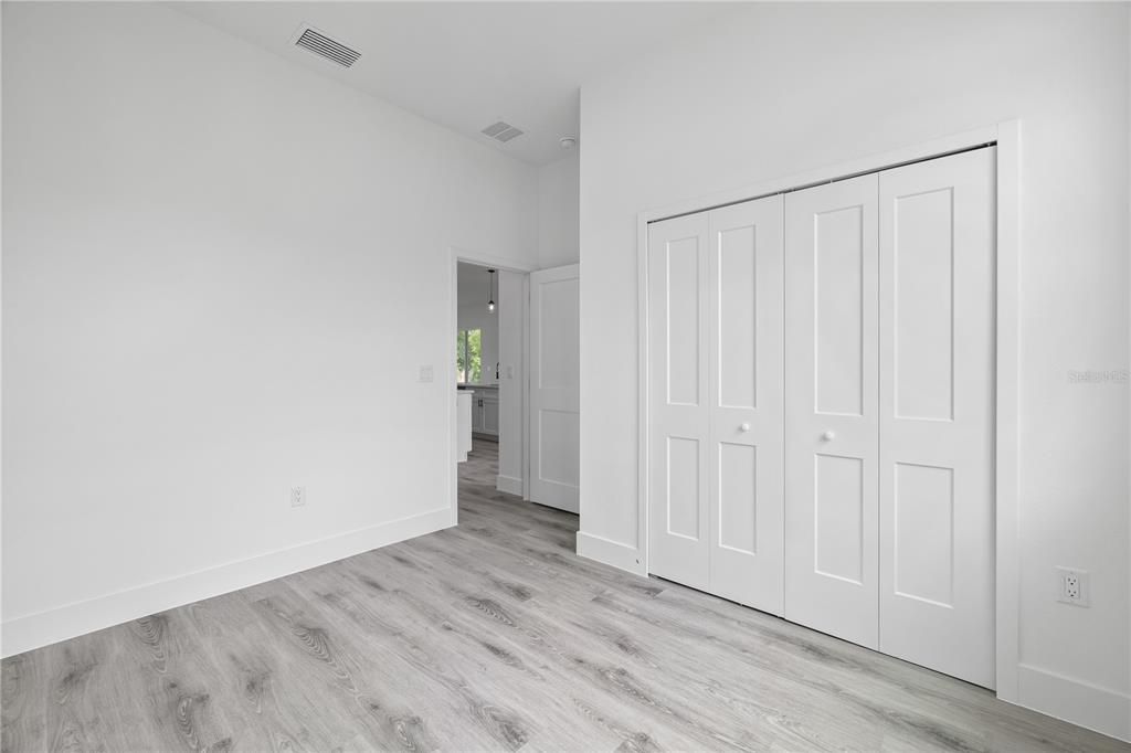Active With Contract: $300,000 (4 beds, 2 baths, 1878 Square Feet)
