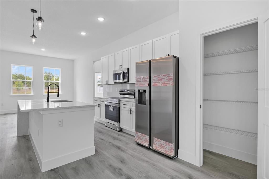Active With Contract: $300,000 (4 beds, 2 baths, 1878 Square Feet)
