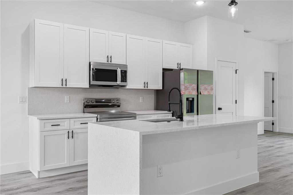 Active With Contract: $300,000 (4 beds, 2 baths, 1878 Square Feet)