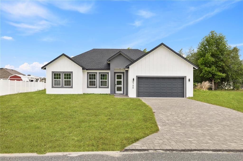 Active With Contract: $300,000 (4 beds, 2 baths, 1878 Square Feet)