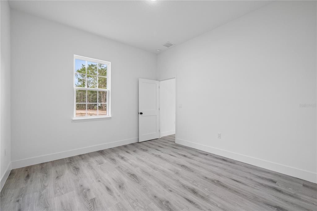Active With Contract: $300,000 (4 beds, 2 baths, 1878 Square Feet)