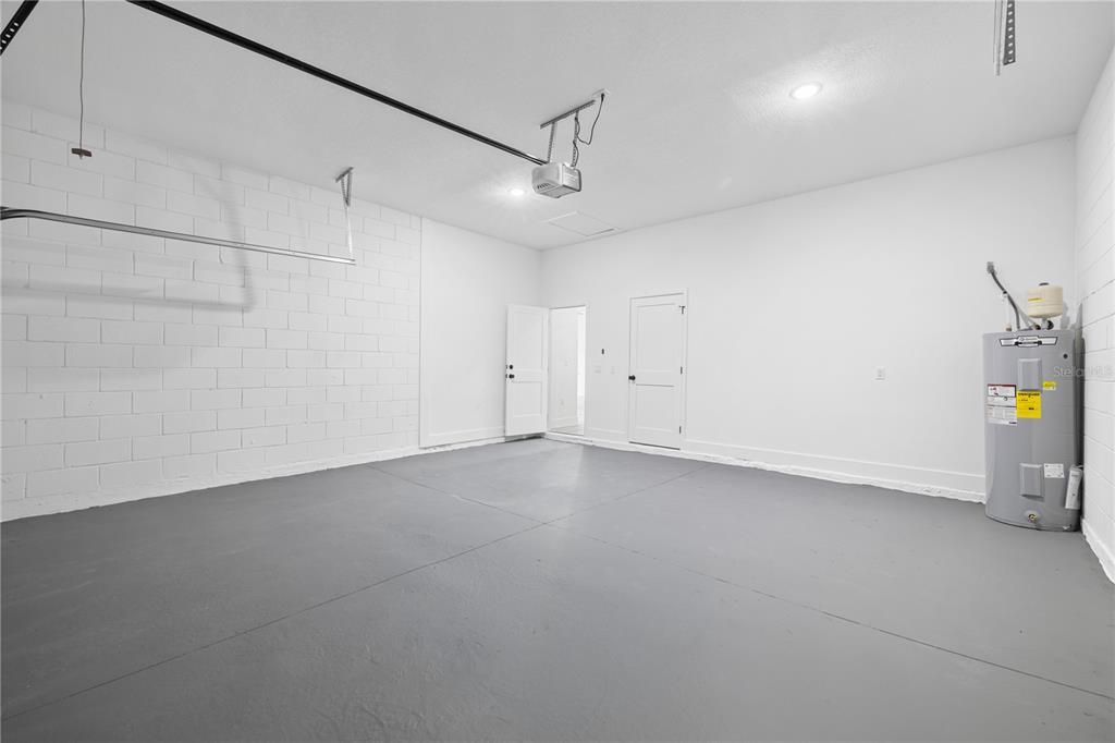 Active With Contract: $300,000 (4 beds, 2 baths, 1878 Square Feet)
