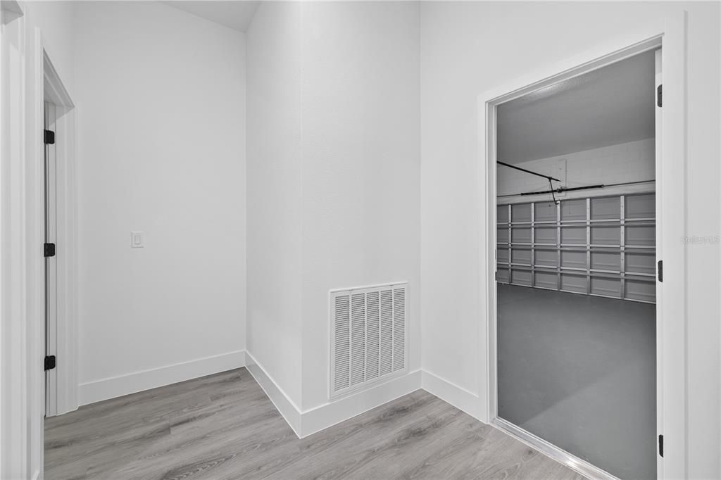 Active With Contract: $300,000 (4 beds, 2 baths, 1878 Square Feet)
