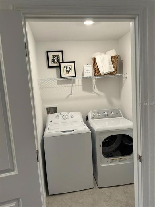 For Rent: $2,150 (3 beds, 2 baths, 1634 Square Feet)
