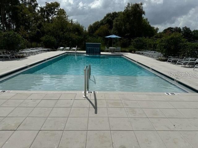 For Rent: $2,150 (3 beds, 2 baths, 1634 Square Feet)