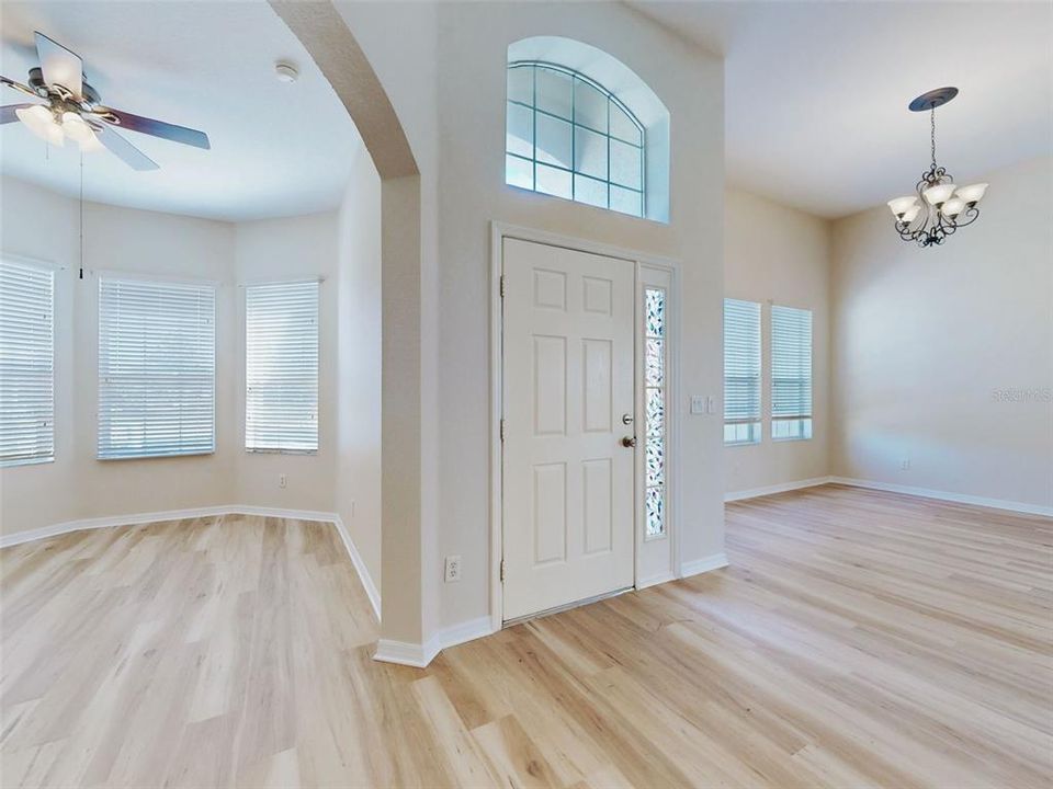 En Venta: $349,900 (3 camas, 2 baños, 1911 Pies cuadrados)