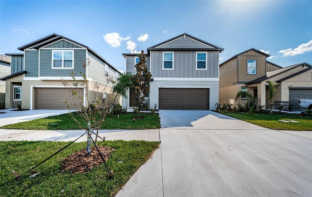 For Rent: $2,650 (4 beds, 2 baths, 1870 Square Feet)