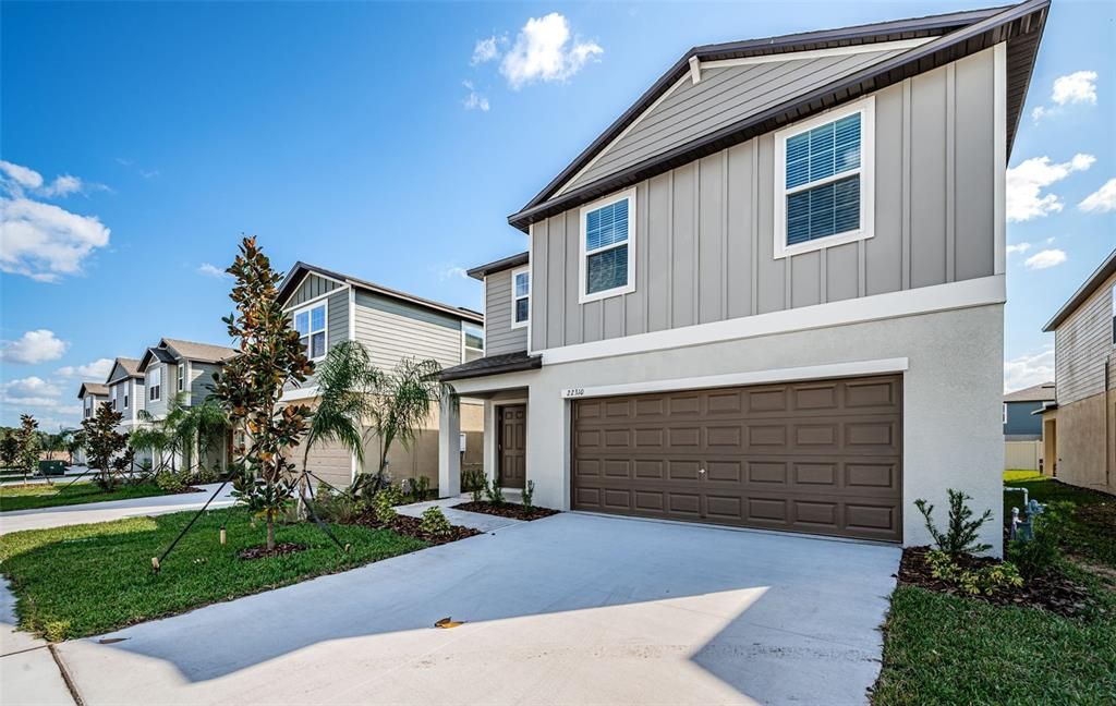 For Rent: $2,650 (4 beds, 2 baths, 1870 Square Feet)