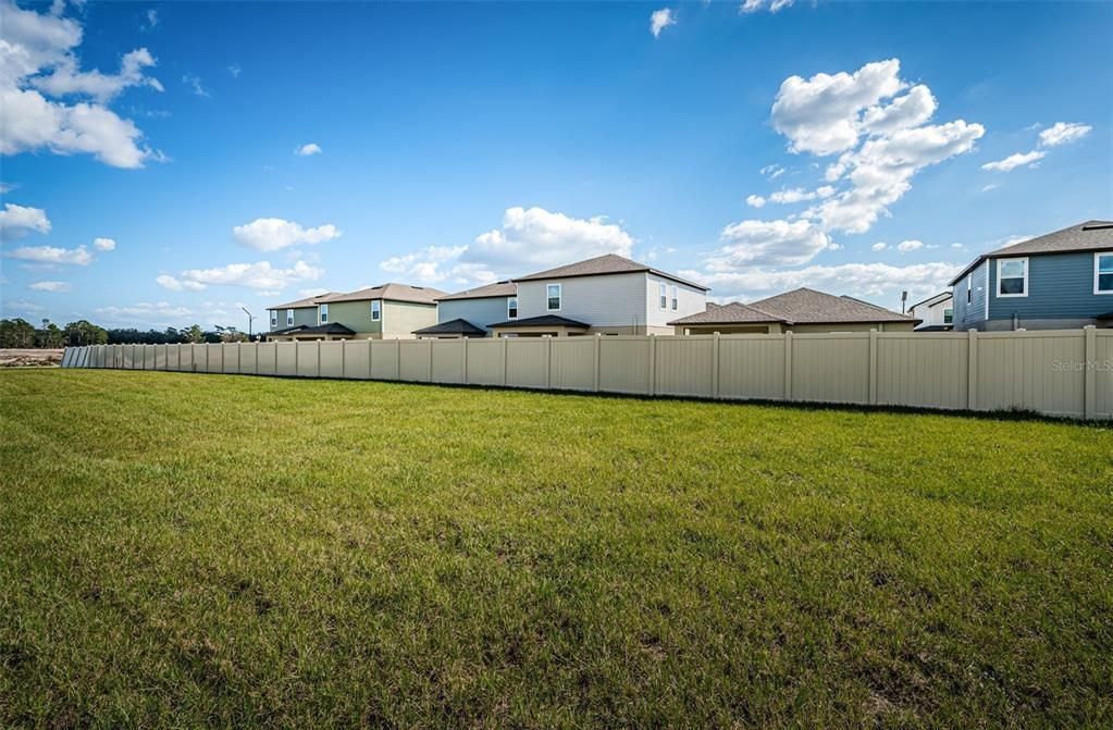 For Rent: $2,650 (4 beds, 2 baths, 1870 Square Feet)