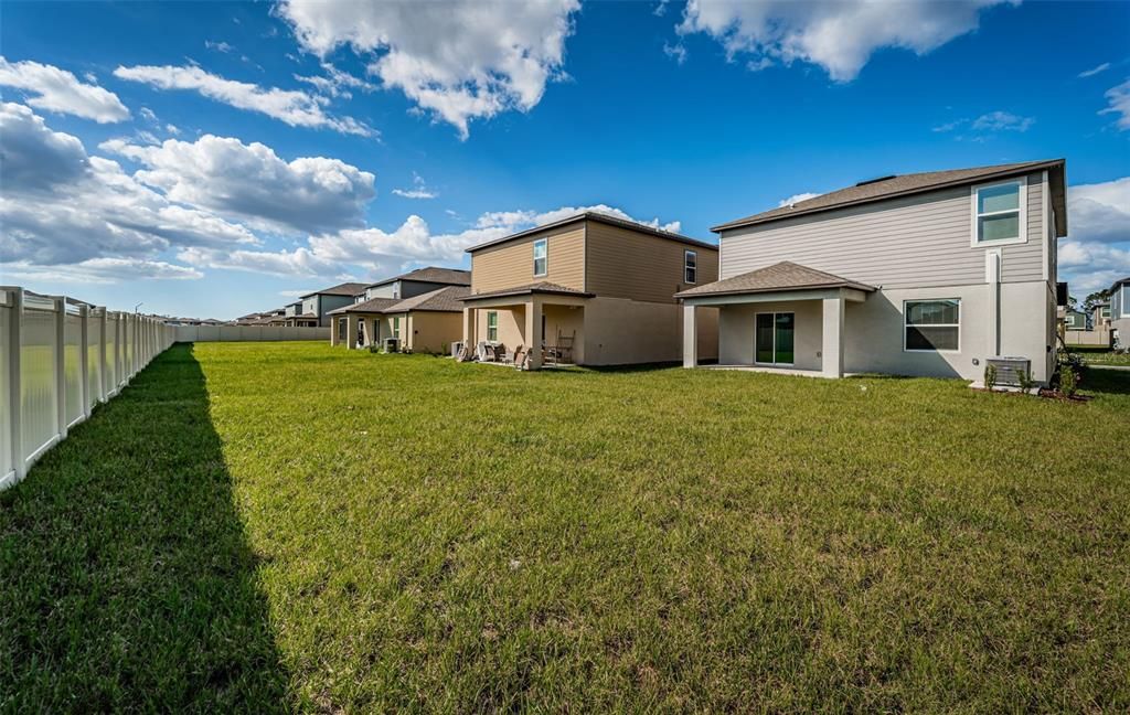 For Rent: $2,650 (4 beds, 2 baths, 1870 Square Feet)
