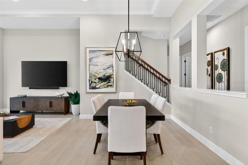 Activo con contrato: $1,295,000 (5 camas, 4 baños, 3167 Pies cuadrados)