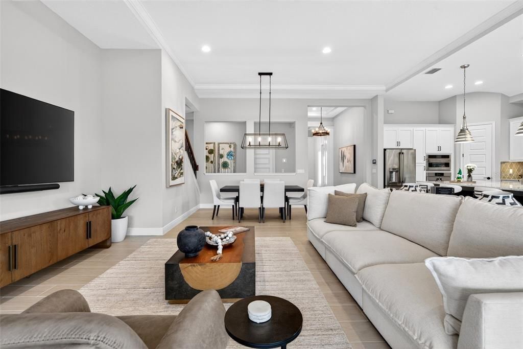 Activo con contrato: $1,295,000 (5 camas, 4 baños, 3167 Pies cuadrados)
