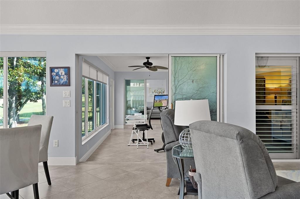 Activo con contrato: $899,000 (3 camas, 3 baños, 3054 Pies cuadrados)