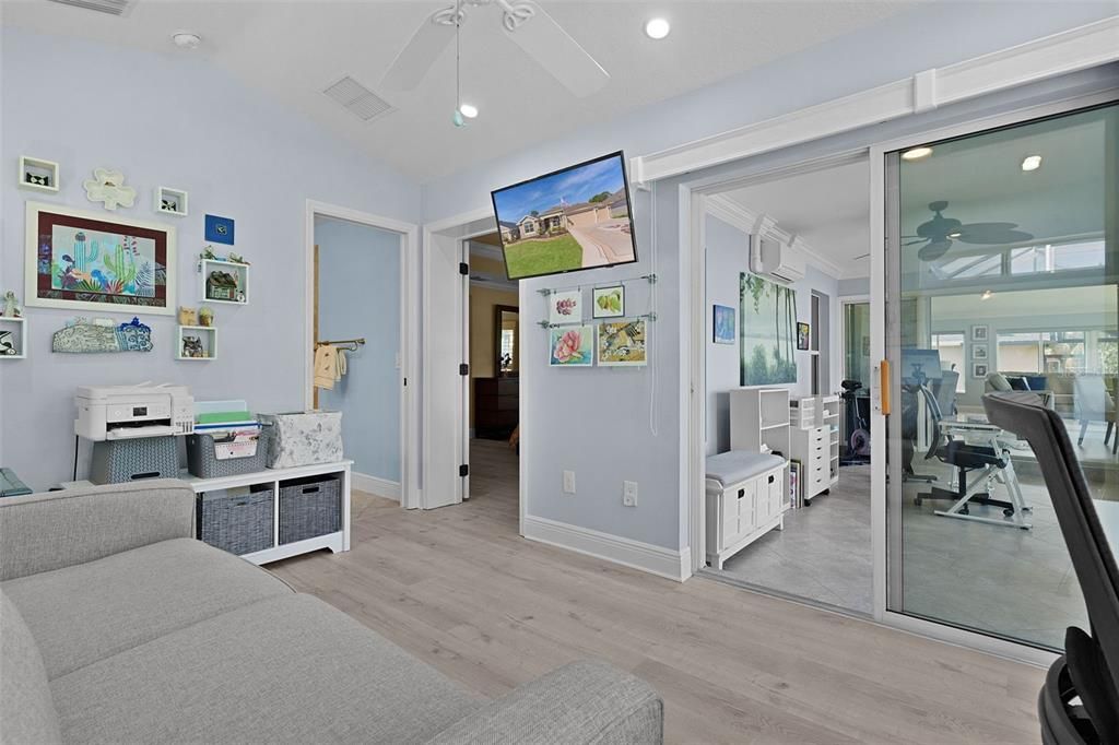 Activo con contrato: $899,000 (3 camas, 3 baños, 3054 Pies cuadrados)