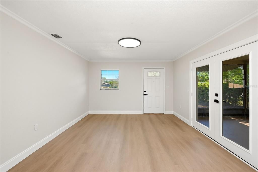 Activo con contrato: $199,900 (3 camas, 1 baños, 840 Pies cuadrados)
